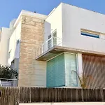 Urban Pool Retreat St Julians