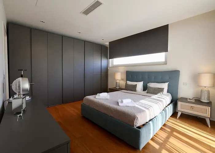 Villa Urban Pool Retreat St Julians